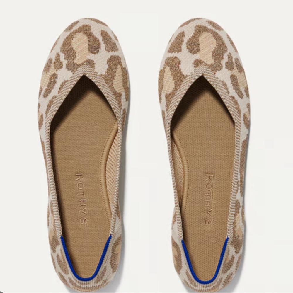 Leopard print ballet flat with some shimmer